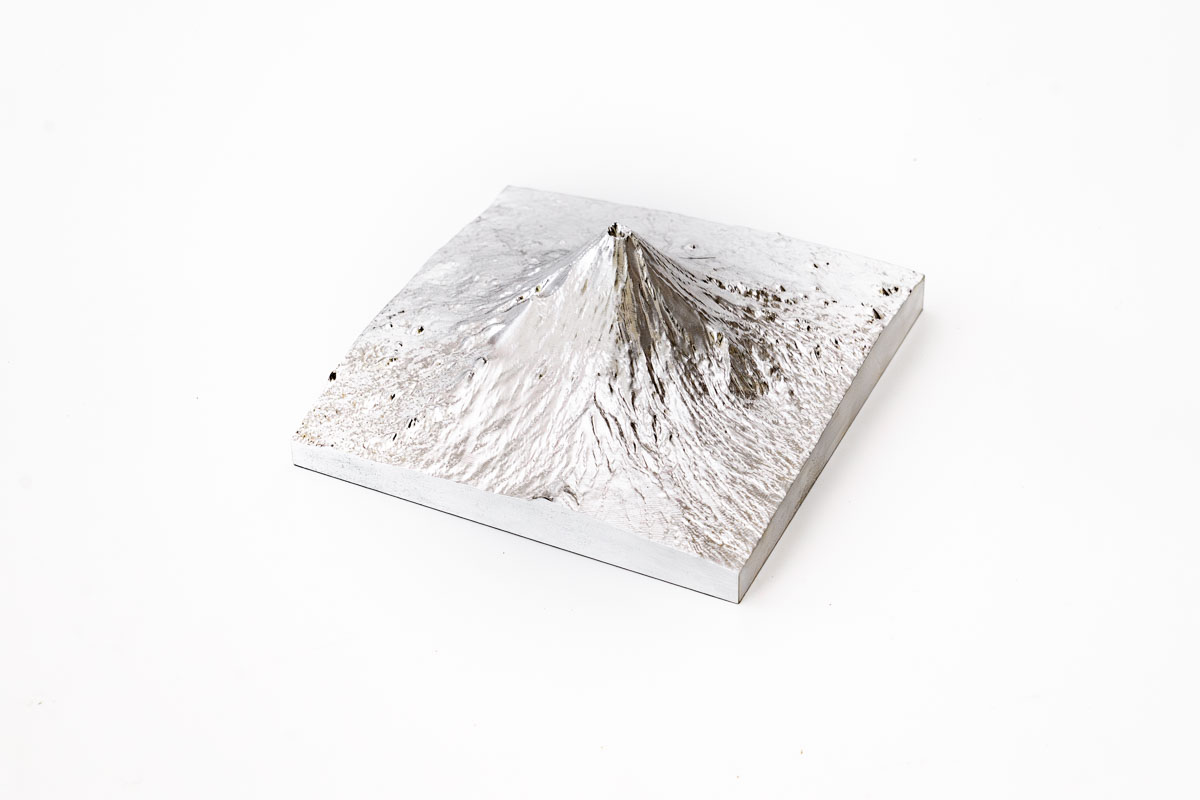 削り出し富士山